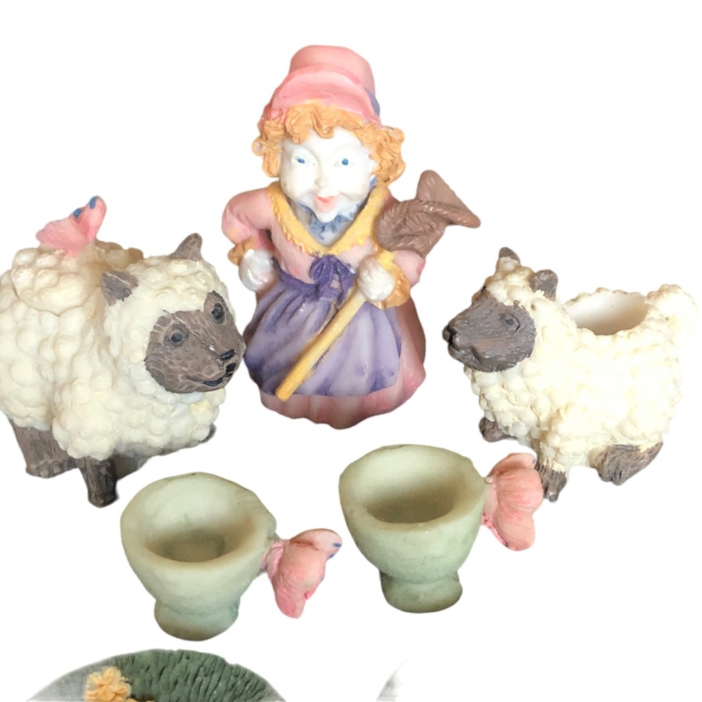 Little Bo Peep Miniature Tea Set - Picture 6 of 9